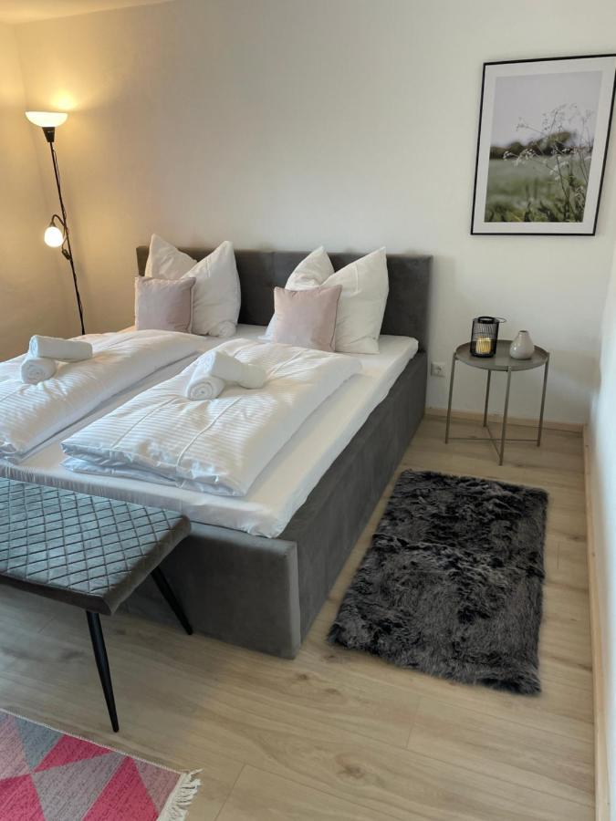 Am Exklusives Loft Mit 3 Schlafzimmern, Netflix, Zentral, Parkplatz Amberg Ngoại thất bức ảnh