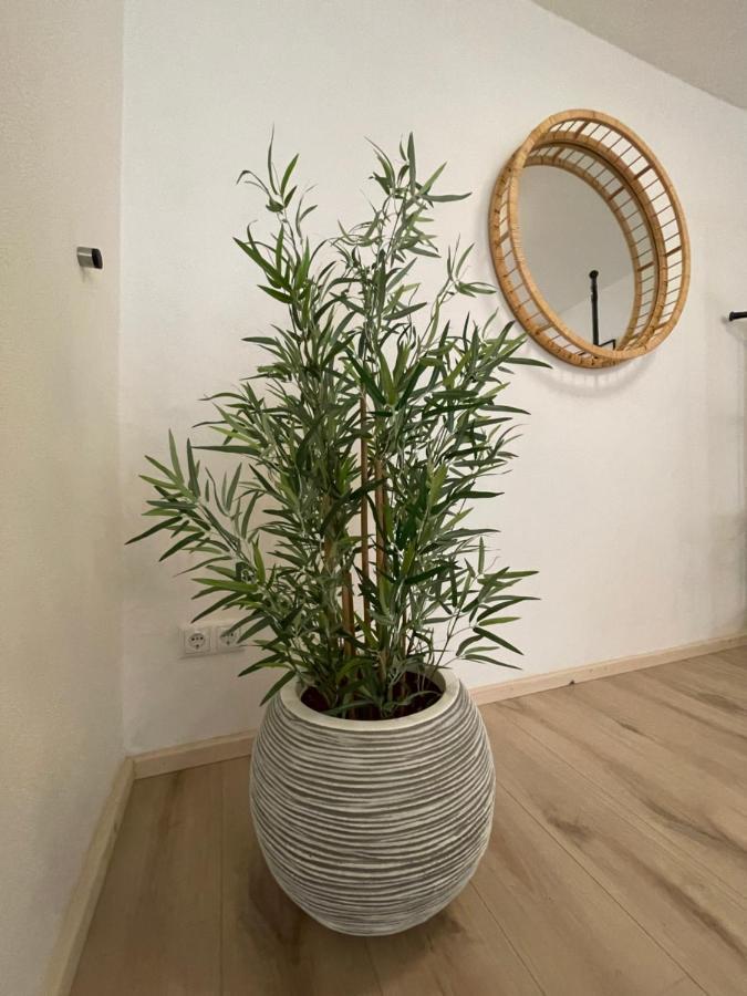 Am Exklusives Loft Mit 3 Schlafzimmern, Netflix, Zentral, Parkplatz Amberg Ngoại thất bức ảnh